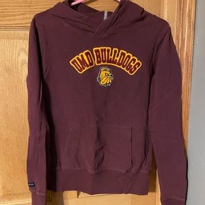 Women’s University of Minnesota Duluth Bulldog hoodie size small